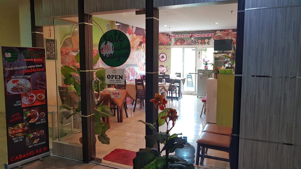 Queen Victoria Apartment Batam Luaran gambar