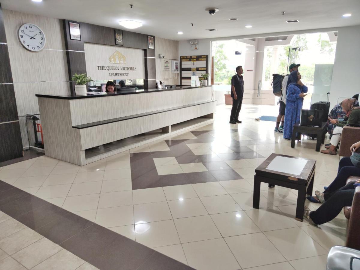 Queen Victoria Apartment Batam Luaran gambar